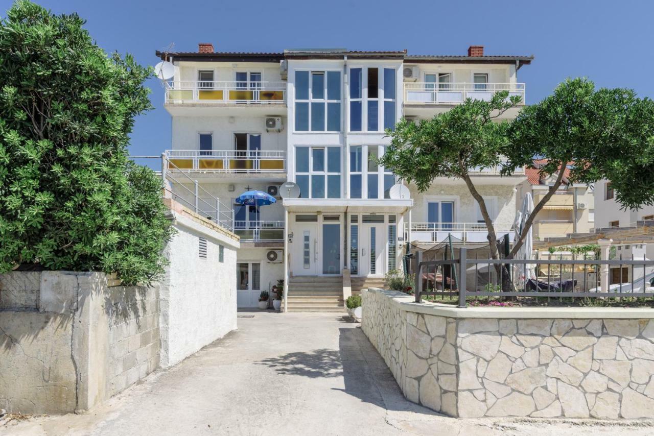 Renic Apartmani Kaštela Εξωτερικό φωτογραφία