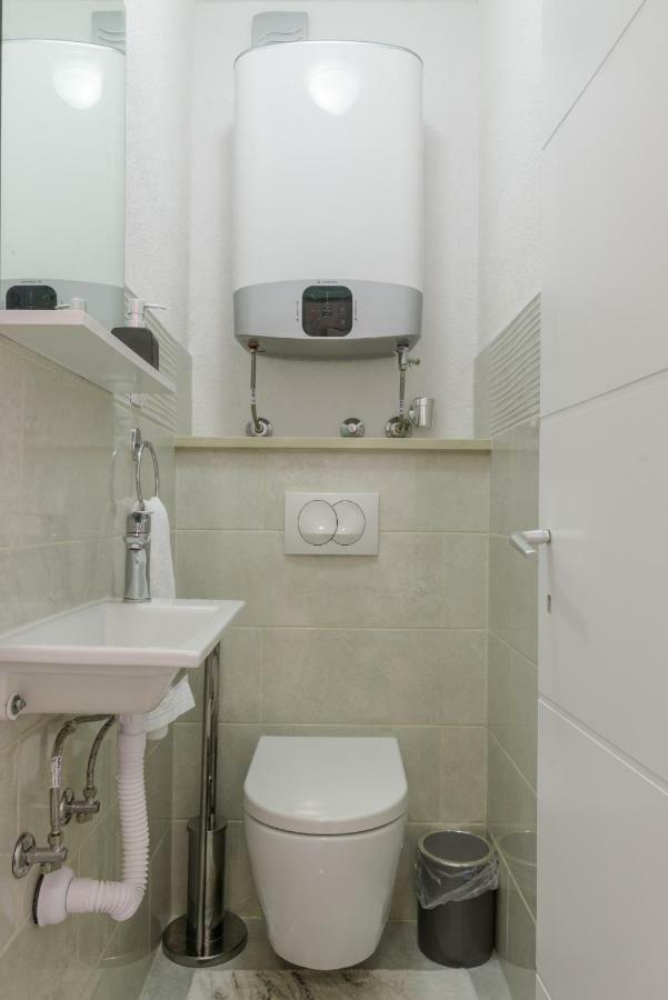 Renic Apartmani Kaštela Εξωτερικό φωτογραφία